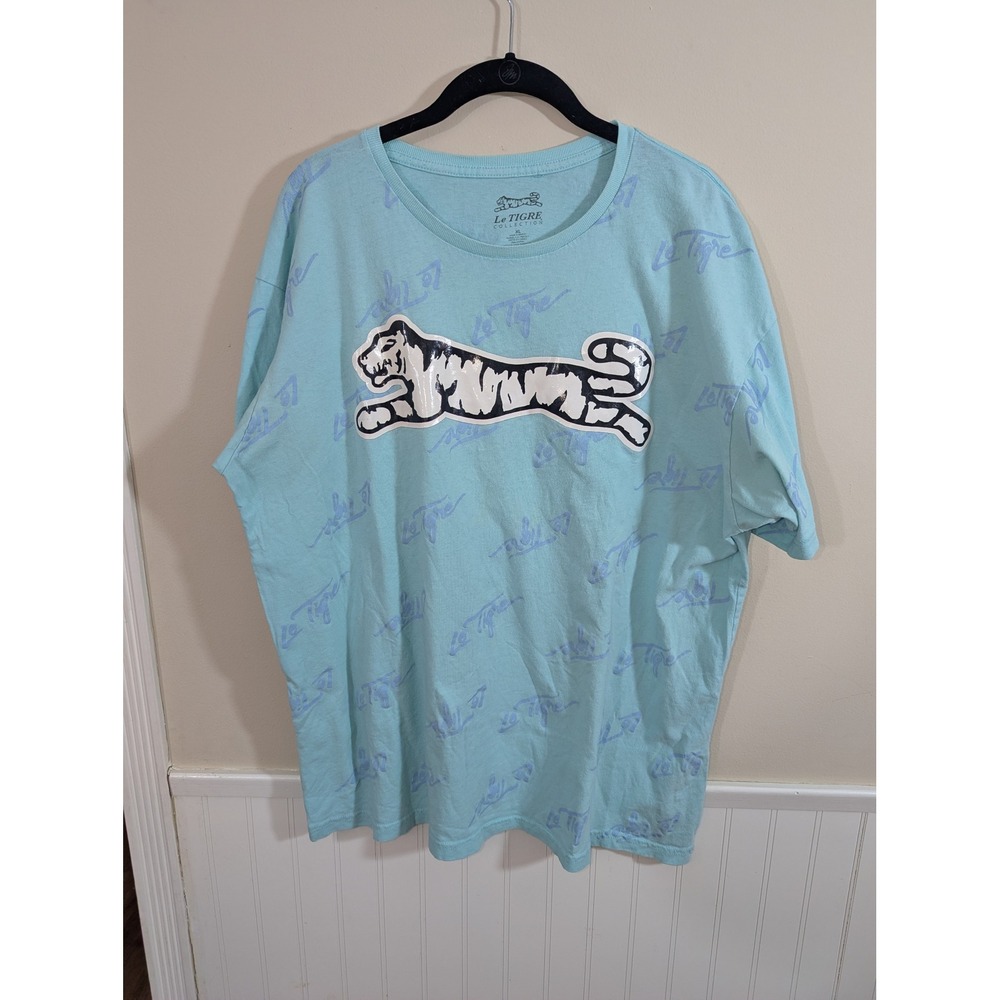 Le Tigre Collectionβ Mens XL Light Blue Tiger Graphic All Over Print T-Shirt